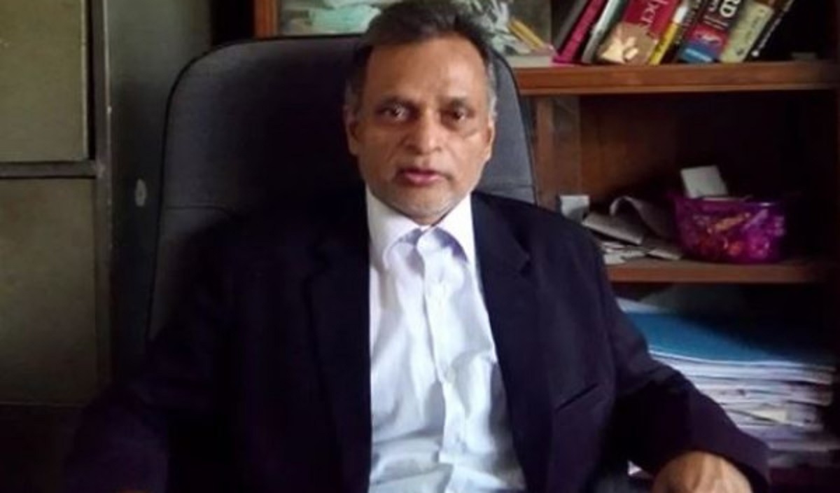 বিচার বিভাগ নিয়ে বিরূপ মন্তব্য করায় ৩ মাস নিষিদ্ধ আইনজীবী ইউনুছ আলী