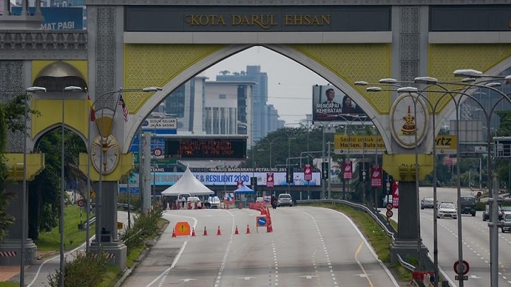 মালয়েশিয়ায় ফের লকডাউন ঘোষণা