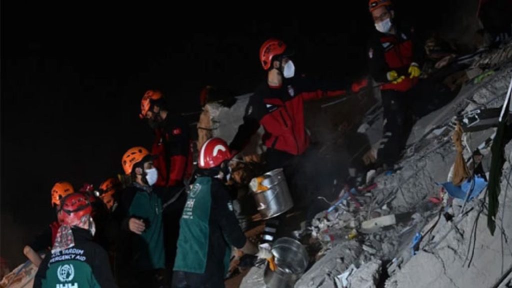 তুরস্ক ও গ্রিসে ভূমিকম্প: নিহতের সংখ্যা বেড়ে ২২