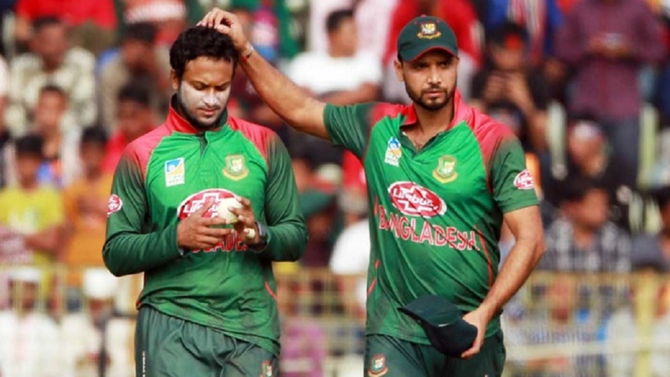 সিরিজ শুরু হলে মাশরাফীর অভাব সবাই বুঝবে,আকরাম খান