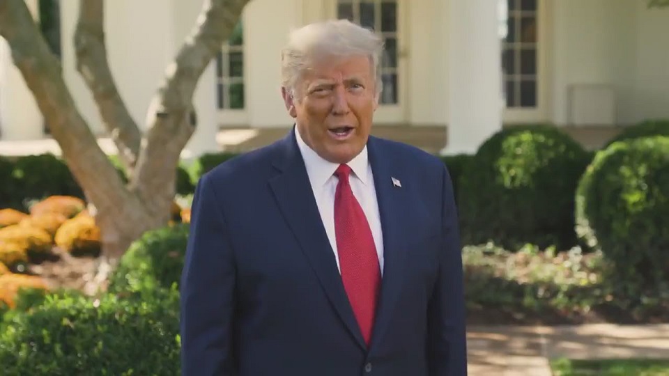 ট্রাম্প কী ক্ষমতা আঁকড়ে থাকতে পারবেন, কী বলছে মার্কিন আইন?