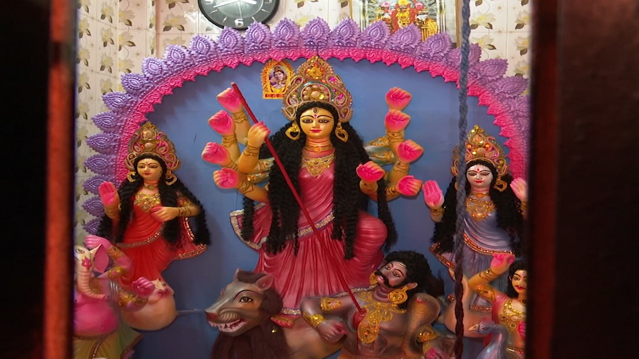 কুমারী পূজা ছাড়া মহাঅষ্টমীর আয়োজন আজ মহাষষ্ঠী