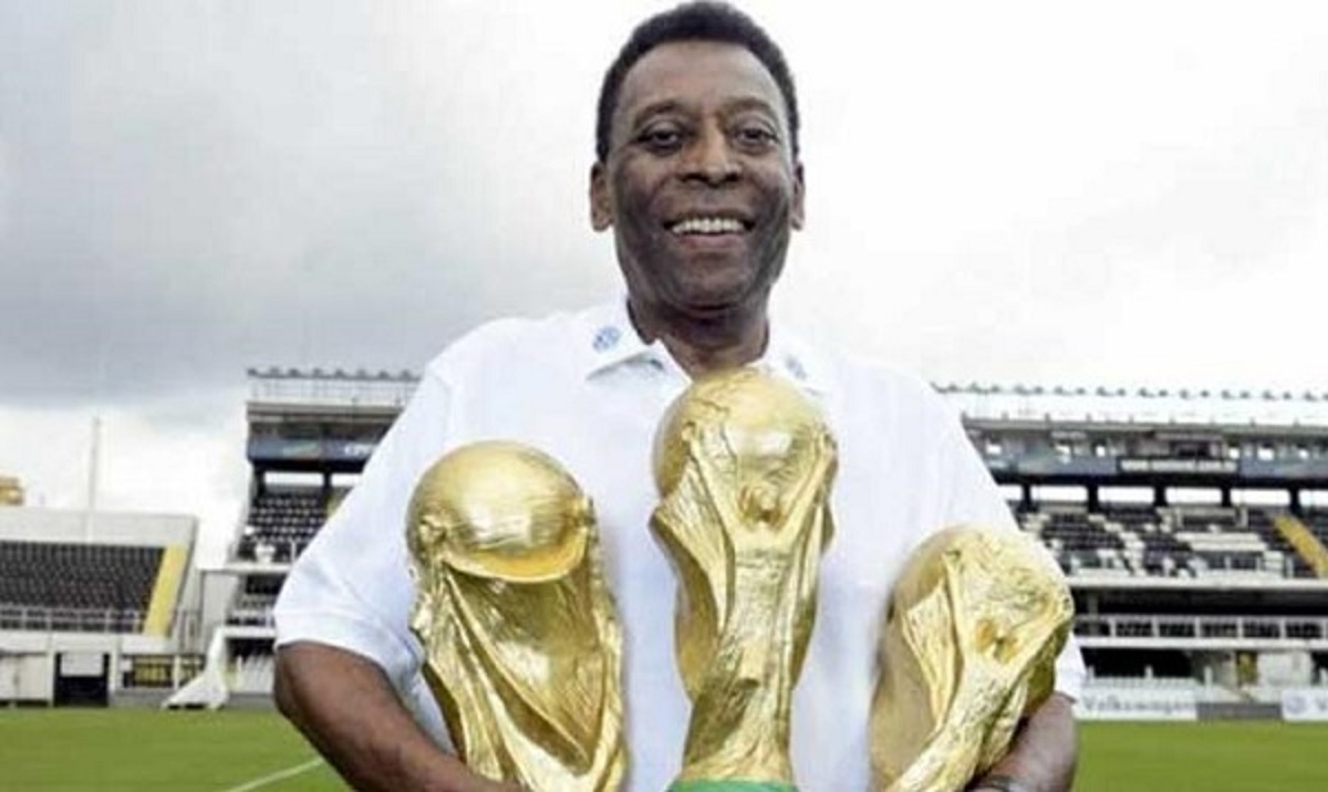 ৮০ বছরে পা রাখলেন পেলে