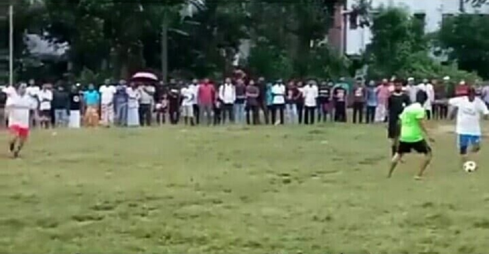 জাবির বন্ধ ক্যাম্পাসে চলছে ফুটবল টুর্নামেন্ট!