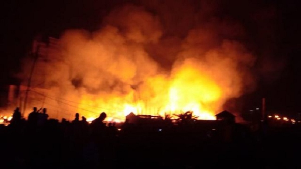 কালিয়াকৈরে জুতার কারখানায় ভয়াবহ আগুন