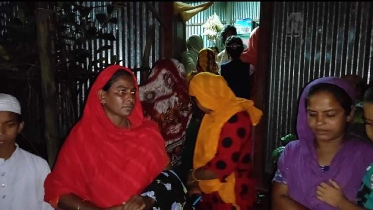 বিয়ের দাবিতে প্রেমিকের বাড়িতে গিয়ে লাশ হয়ে ফিরলেন প্রেমিকা