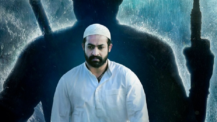 ‘আরআরআর’ মুক্তি পেলে হল পুড়িয়ে দেওয়ার হুমকি ‘আরআরআর’ মুক্তি পেলে হল পুড়িয়ে দেওয়ার হুমকি