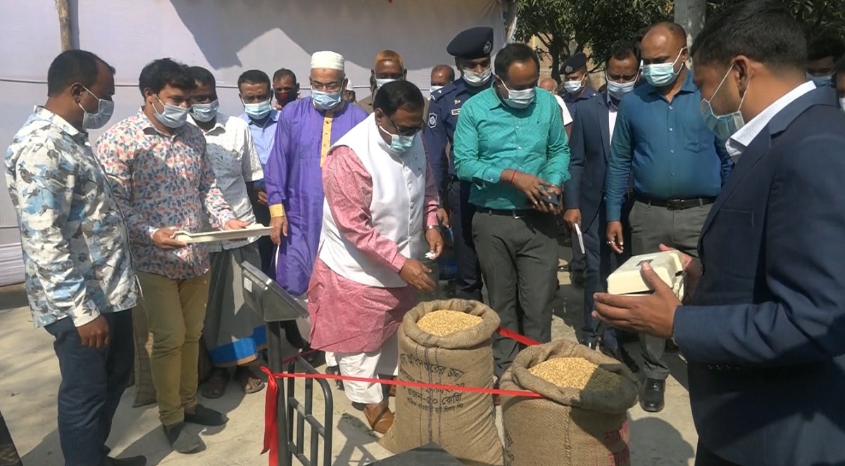 সরকারিভাবে ধান-চালের দাম নির্ধারণ করে দেয়ায় সুফল পাচ্ছে কৃষক: খাদ্যমন্ত্রী
