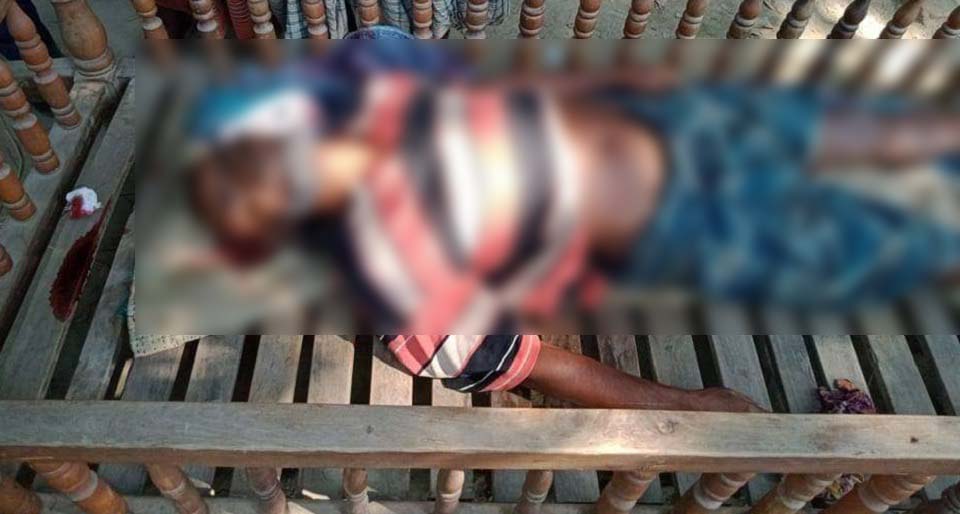 বাথরুম থেকে বদনা-বালতি চুরির অভিযোগে এক ব্যক্তিকে পিটিয়ে হত্যা