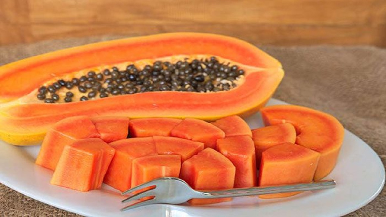 খালি পেটে পাকা পেঁপে খাওয়ার উপকারিতা খালি পেটে পাকা পেঁপে খাওয়ার উপকারিতা