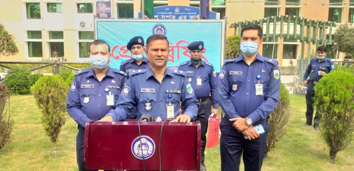 আন্তঃজেলা ডাকাত দলের পাঁচ সদস্য গ্রেফতার