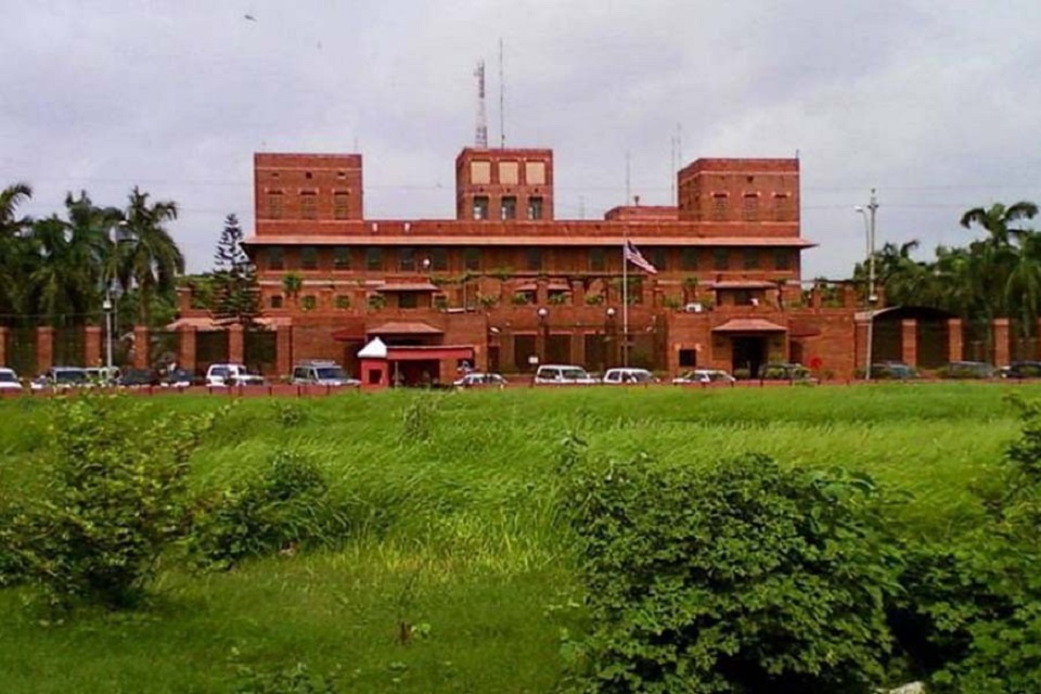 শিক্ষা ভিসার আবেদন নিচ্ছে যুক্তরাষ্ট্র