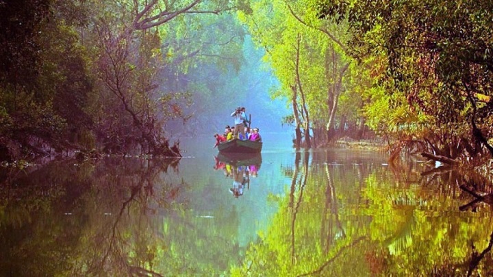 রাস পূজায় যেতে হিন্দু সেজে জাতীয় পরিচয় পত্র জালিয়াতি: ৫ যুবক কারাগারে