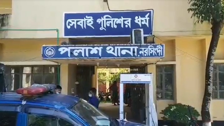 নরসিংদীতে কাউন্সিলরের ভাইয়ের বিরুদ্ধে গাড়িচালকের গৃহবধূকে ধর্ষণের অভিযোগ