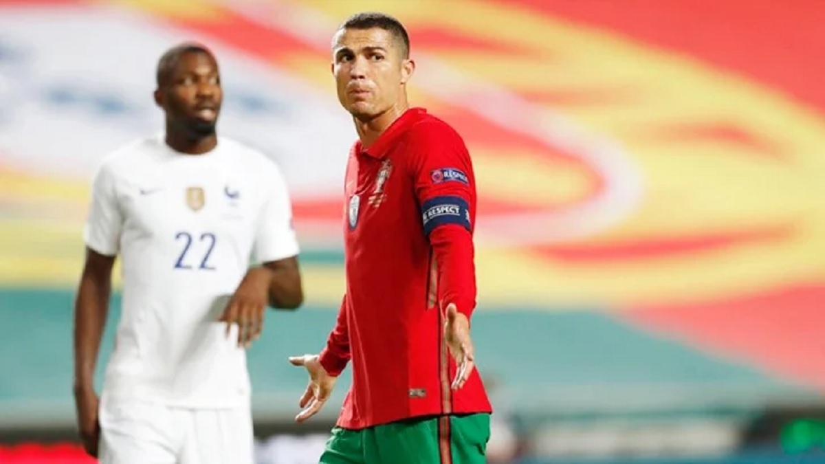 ফ্রান্সের কাছে হেরে স্বপ্নভঙ্গ পর্তুগালের