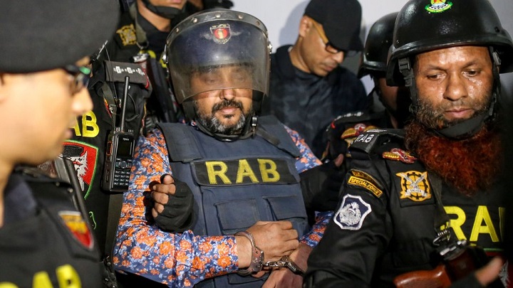 সম্রাটের বিরুদ্ধে ২১৯ কোটি টাকা পাচারের অভিযোগে দুদকের চার্জশিট