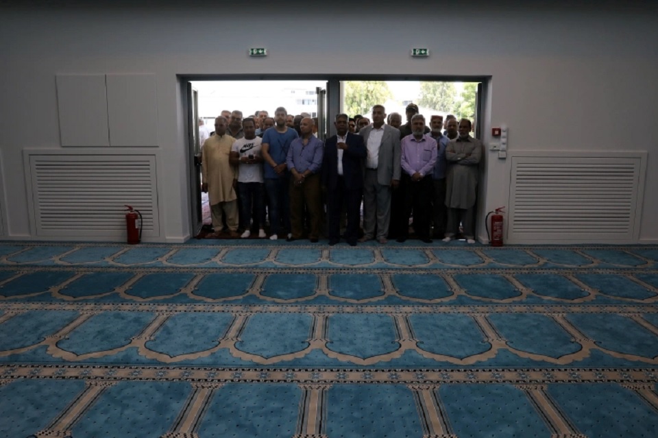 গ্রীসে অটোমান শাসনের ২০০ বছর পর প্রথম মসজিদে জুমা আদায়