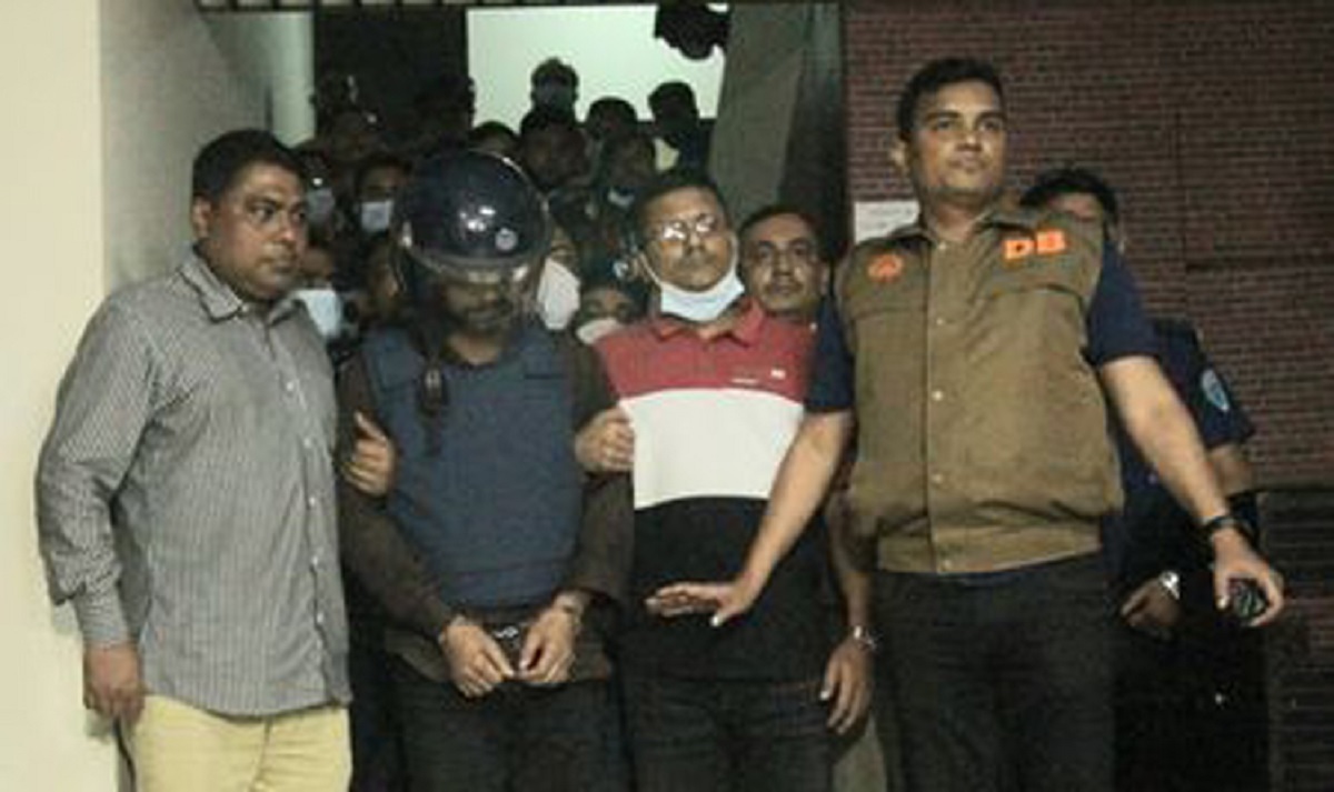 বরখাস্তকৃত এসআই আকবর ৭ দিনের রিমান্ডে