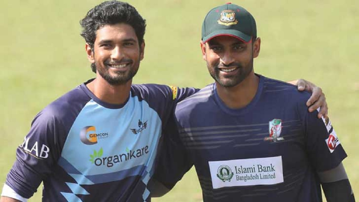 টস হেরে ব্যাটিংয়ে বরিশাল