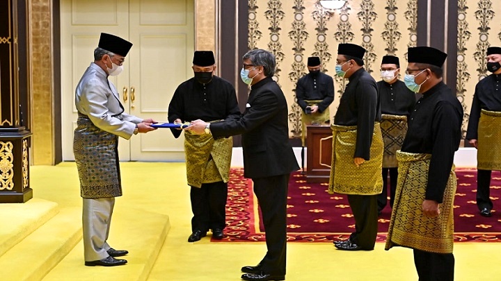মালয়েশিয়ার রাজার কাছে বাংলাদেশের হাই কমিশনারের পরিচয়পত্র পেশ