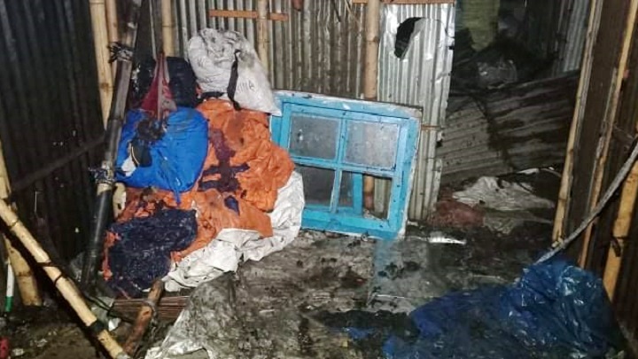 টঙ্গীর বস্তিতে আগুন, ফায়ার সার্ভিসের ৫টি ইউনিটের চেষ্টায় নিয়ন্ত্রণে