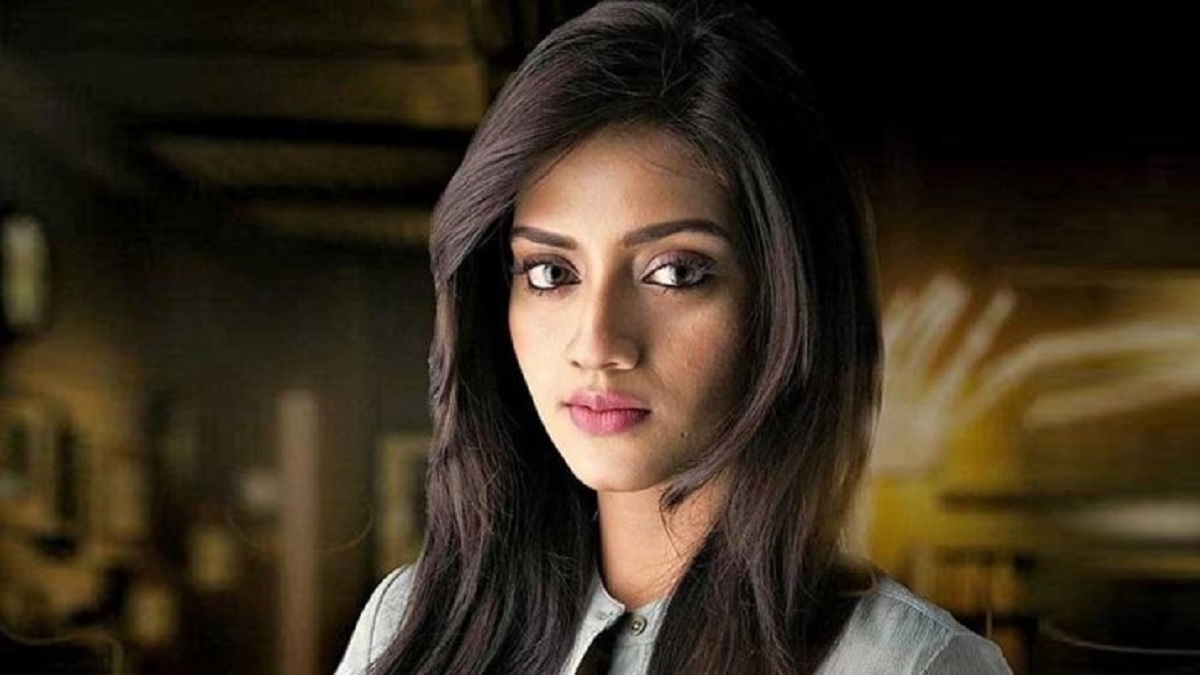 সন্তান রেখেই শুটিংয়ে ফিরছেন নুসরাত