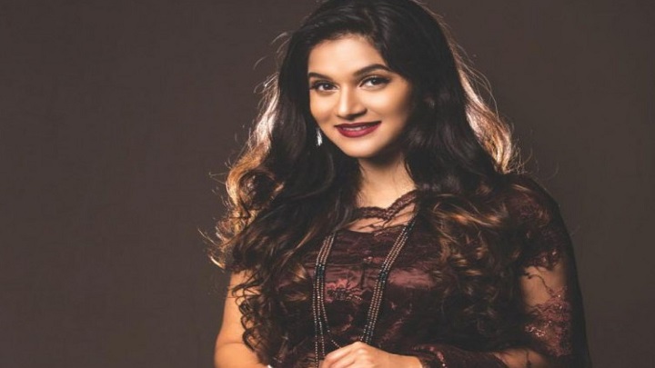 কুরুচিকর মন্তব্যের বিরুদ্ধে সরব মিথিলা (ভিডিও) কুরুচিকর মন্তব্যের বিরুদ্ধে সরব মিথিলা (ভিডিও)