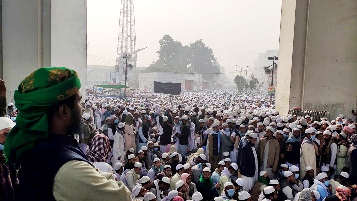 বায়তুল মোকাররমে মাওলানা কাসেমীর জানাজা সম্পন্ন