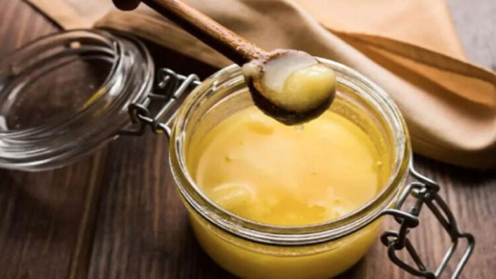 সকালে খালি পেটে ঘি খাবেন যে কারণে সকালে খালি পেটে ঘি খাবেন যে কারণে