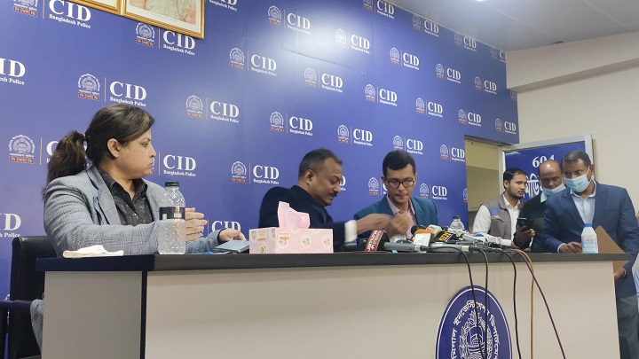 লক্ষ্মীপুর সদরে চাঞ্চল্যকর খুনের ৪ আসামিসহ লুণ্ঠিত ডাকাতির মালামাল জব্দ