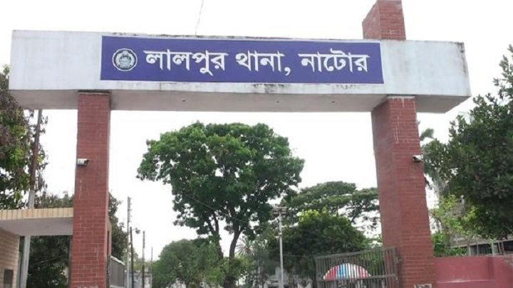 গাছের সাথে মোটরসাইকেলের ধাক্কায় নিহত ৩ গাছের সাথে মোটরসাইকেলের ধাক্কায় নিহত ৩