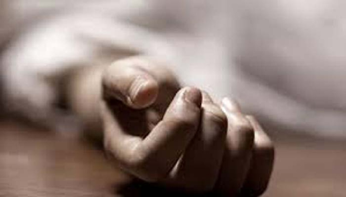 নরসিংদীতে ট্রেনে কাটা পড়ে কিশোরের মৃত্যু