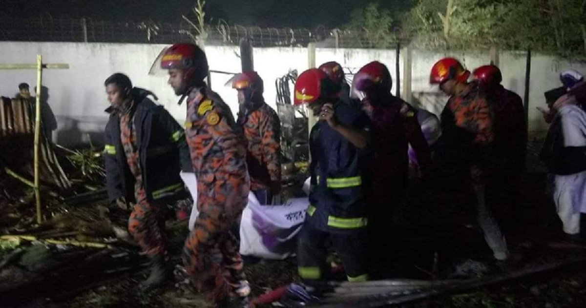 নারায়ণগঞ্জে একই পরিবারের ৪ জন নিহতের ঘটনায় বিদ্যুৎ বিভাগের গভীর দুঃখপ্রকাশ