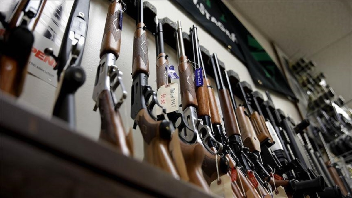 সৌদি-আমিরাতে অস্ত্র রফতানি বন্ধ করলো ইতালি