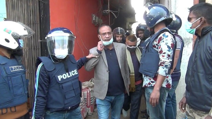 জয়পুরহাটে জেলা বিএনপি’র আহ্বায়কসহ ২৩ নেতাকর্মী আটক