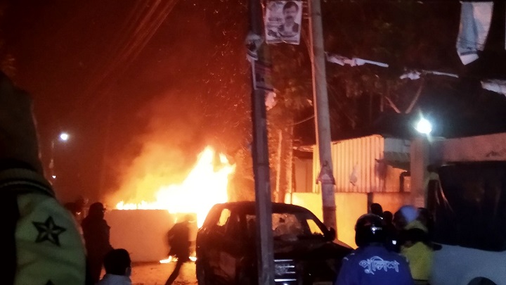 গাইবান্ধায় পৌর নির্বাচনে এলাকাবাসীর তাণ্ডব: পুলিশ, র্যাবসহ আহত ৫