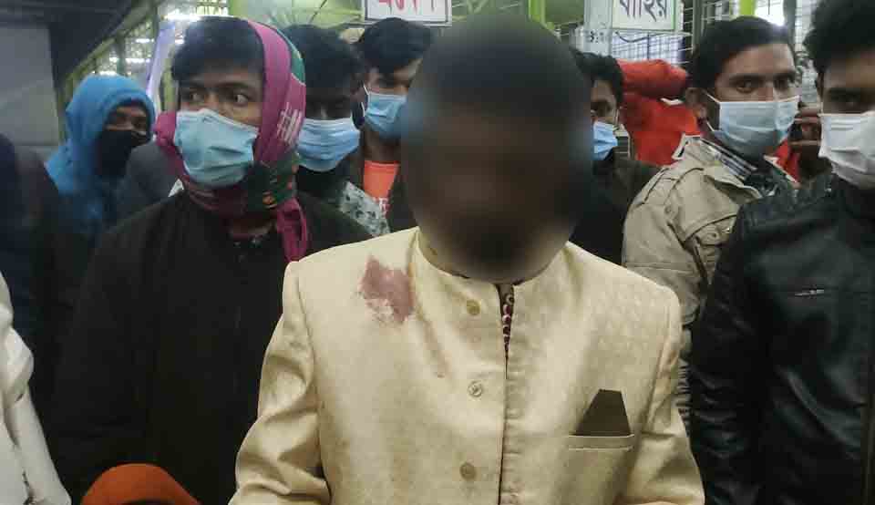 বরযাত্রীর উপর কনের সাবেক প্রেমিকের হামলা, আহত ৩
