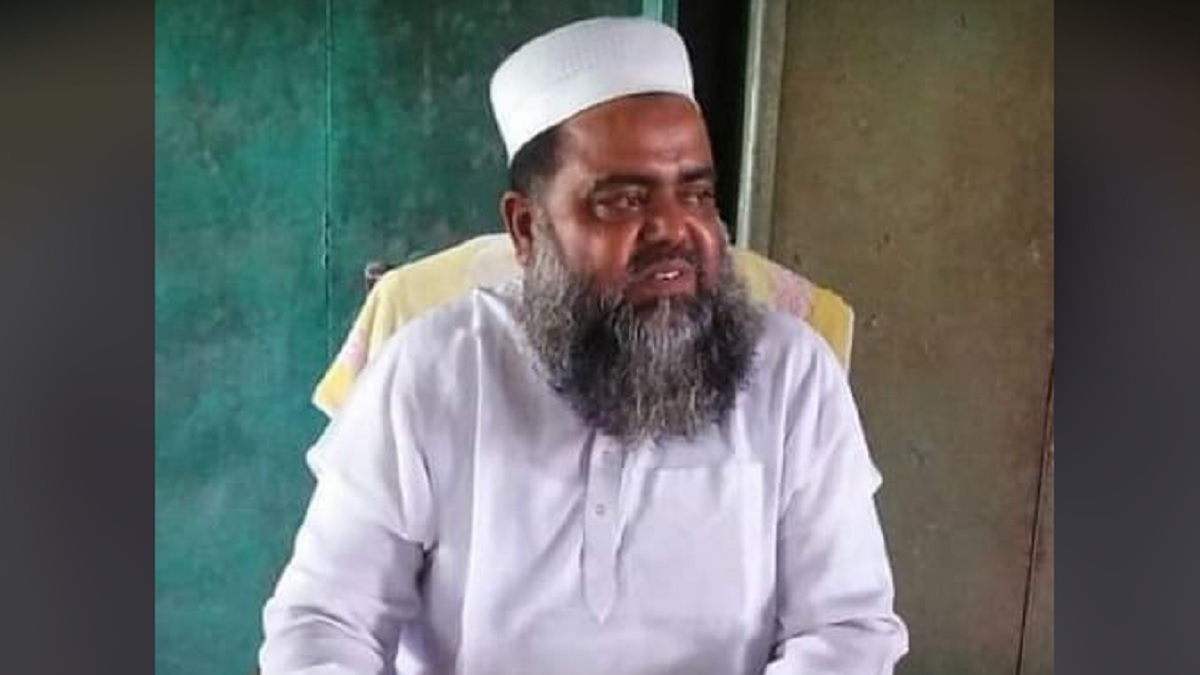 মির্জাগঞ্জের ব্রিজ ভেঙ্গে মাদরাসা সুপার নিহত, আহত ২