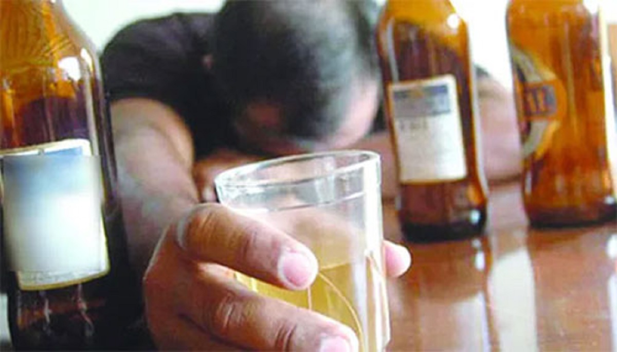 সোনারগাঁয়ে অতিরিক্ত মদপান করে ছাত্রলীগ নেতাসহ ৩ যুবকের মৃত্যু