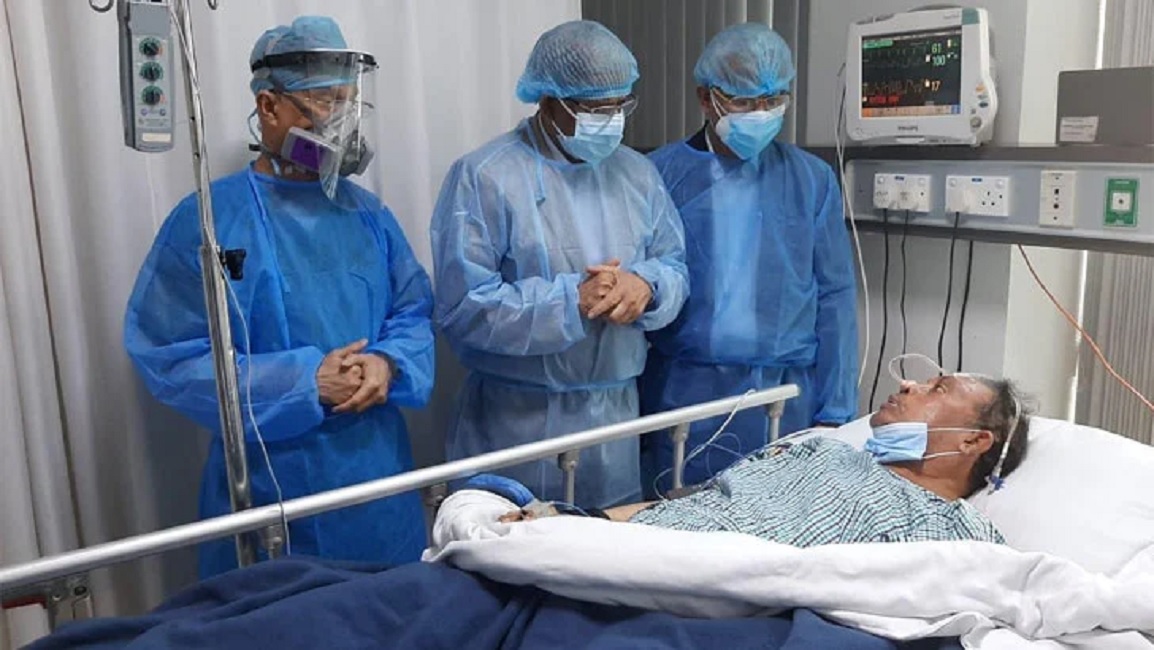 মওদুদের শয্যাপাশে ফখরুল