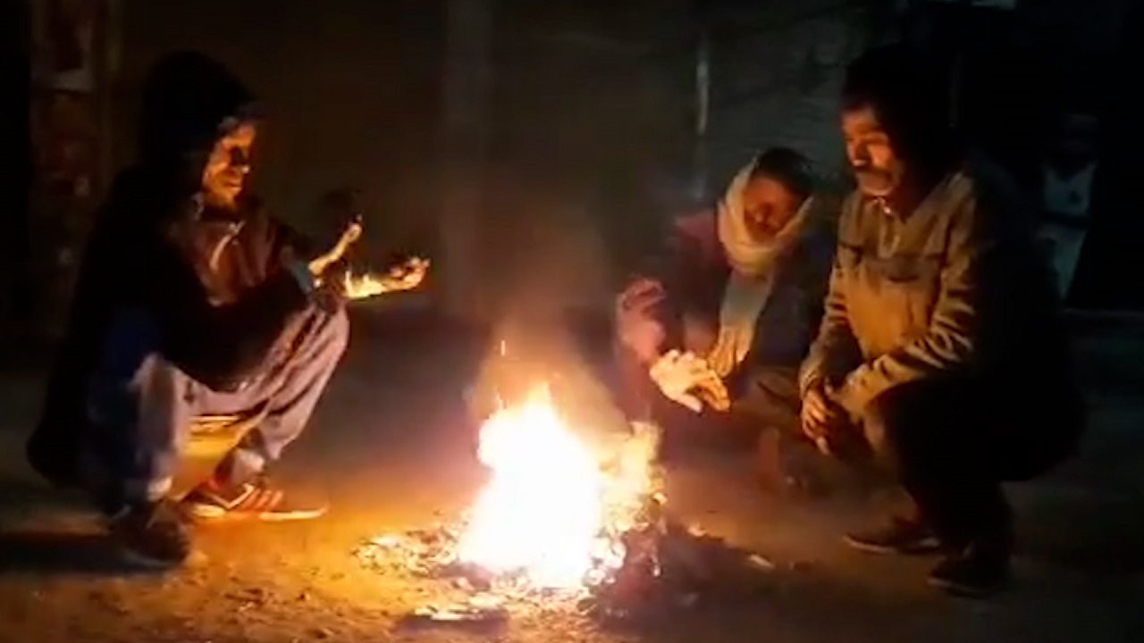 উত্তরের কয়েক জেলায় অব্যাহত আছে মৃদু শৈত্যপ্রবাহ উত্তরের কয়েক জেলায় অব্যাহত আছে মৃদু শৈত্যপ্রবাহ