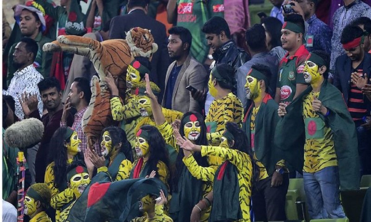 দর্শকের ব্যাপারে যে সিদ্ধান্ত নিলো বিসিবি,জানিয়েছেন আকরাম খান