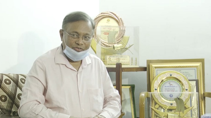 মুশতাক আহমেদের মৃত্যুতে যা জানালেন তথ্যমন্ত্রী!