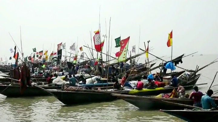 লক্ষ্মীপুরে ১ মার্চ থেকে ৩০ এপ্রিল পর্যন্ত মাছ ধরা নিষিদ্ধ
