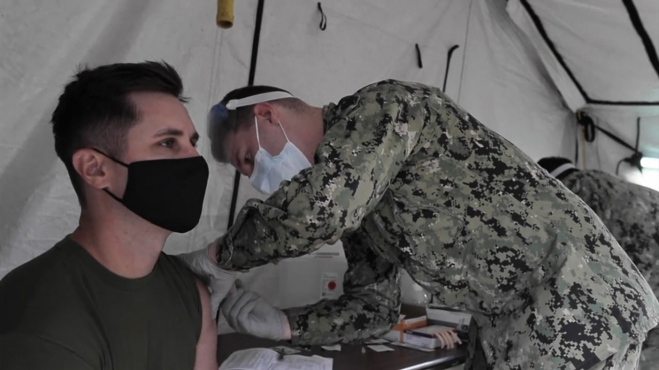 করোনার ভ্যাকসিন নিতে অনীহা বেশিরভাগ মার্কিন সেনা সদস্যের করোনার ভ্যাকসিন নিতে অনীহা বেশিরভাগ মার্কিন সেনা সদস্যের