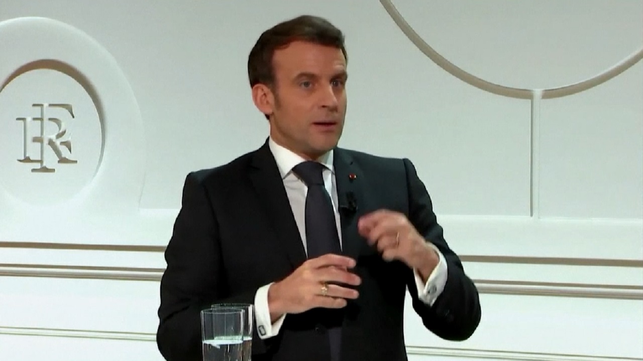 ট্রাম্পের সামাজিক যোগাযোগ মাধ্যম স্থগিত: সমালোচনা ম্যাকরনের ট্রাম্পের সামাজিক যোগাযোগ মাধ্যম স্থগিত: সমালোচনা ম্যাকরনের