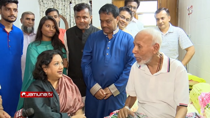 অভিনেত্রী কবরীকে বলা এটিএম শামসুজ্জামানের কথা ভাইরাল (ভিডিও)