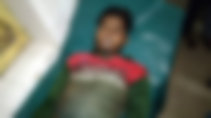 সাতক্ষীরায় প্রাইভেটকার নদীতে পড়ে নিহত ১