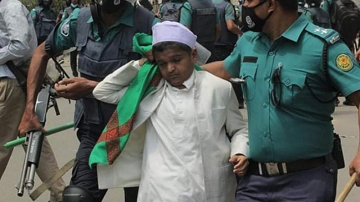 রফিকুল ইসলাম মাদানিকে ছেড়ে দিল পুলিশ