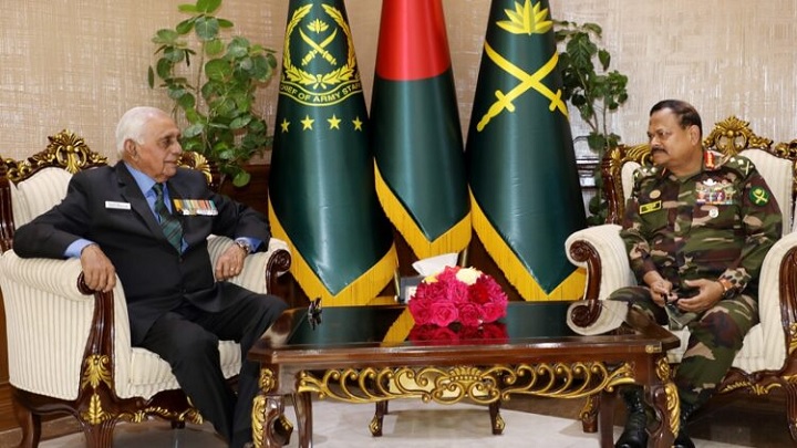 সেনাপ্রধানের সাথে সাক্ষাৎ করলেন ভারতীয় যোদ্ধারা